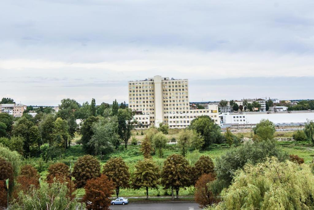 Луцьк Готель Світязь Lutsʼk Exteriör bild